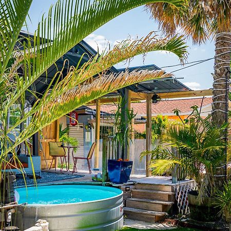 World Solo Travel'S Welcomed At St Pete Home St. Petersburg Bagian luar foto