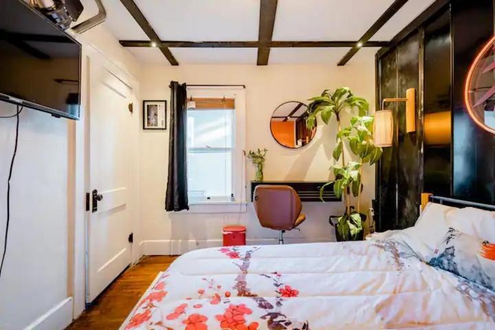 World Solo Travel'S Welcomed At St Pete Home St. Petersburg Bagian luar foto
